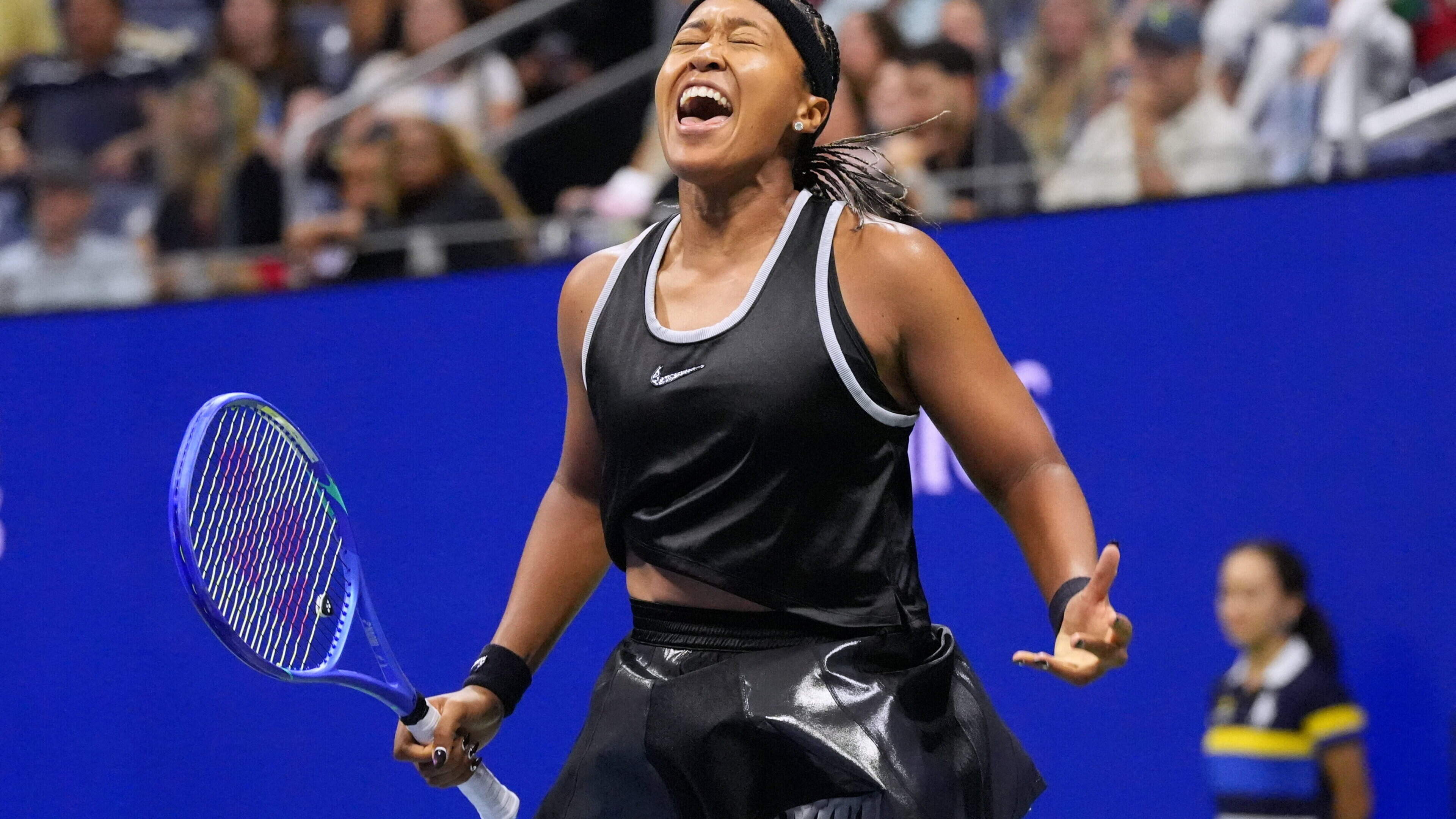 ‘Please take your seat’ — Umpire tells US Open influencers to stop photoshoot during Naomi Osaka match